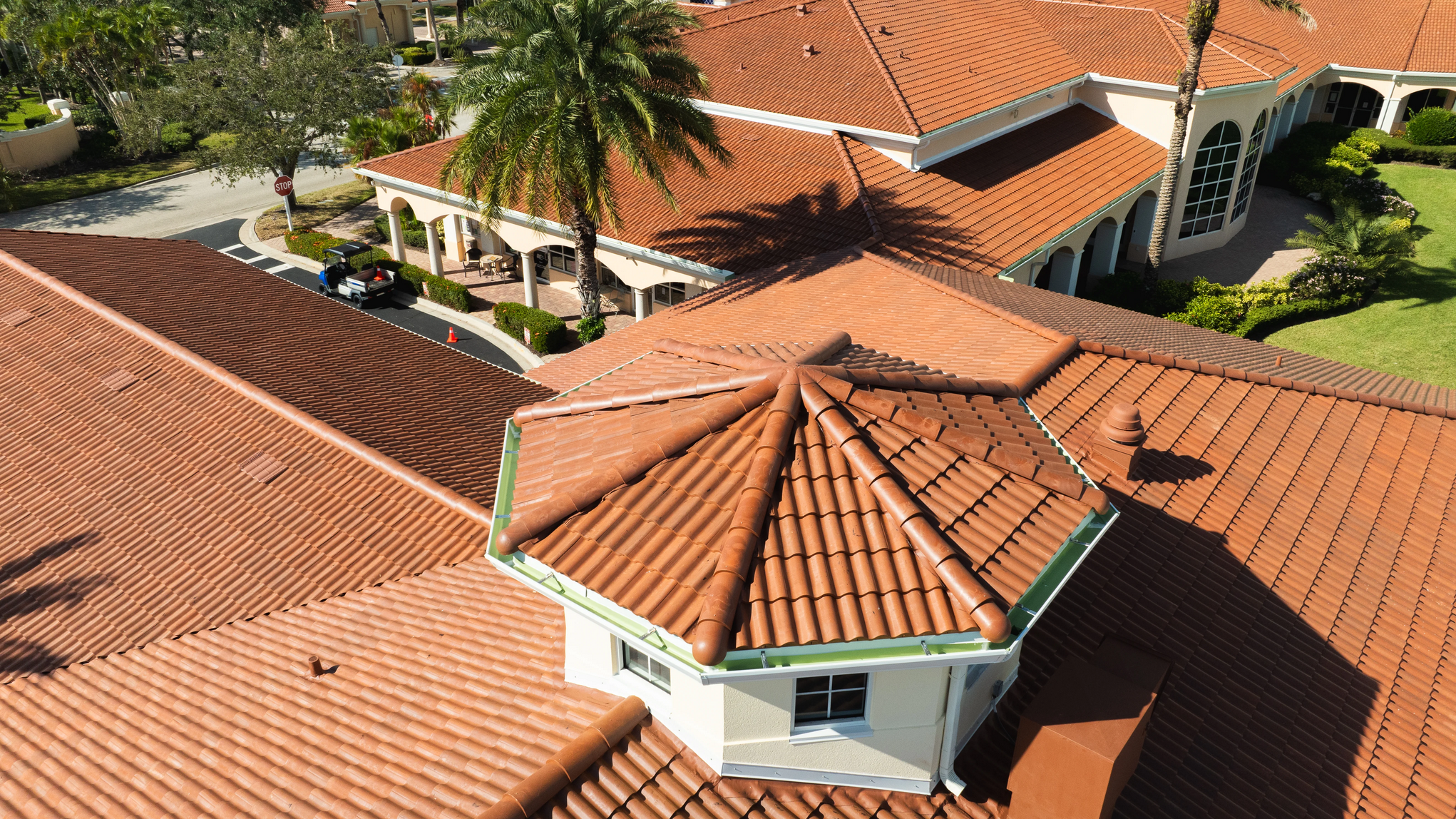 How Temperature Fluctuations Affect Different Roofing Materials