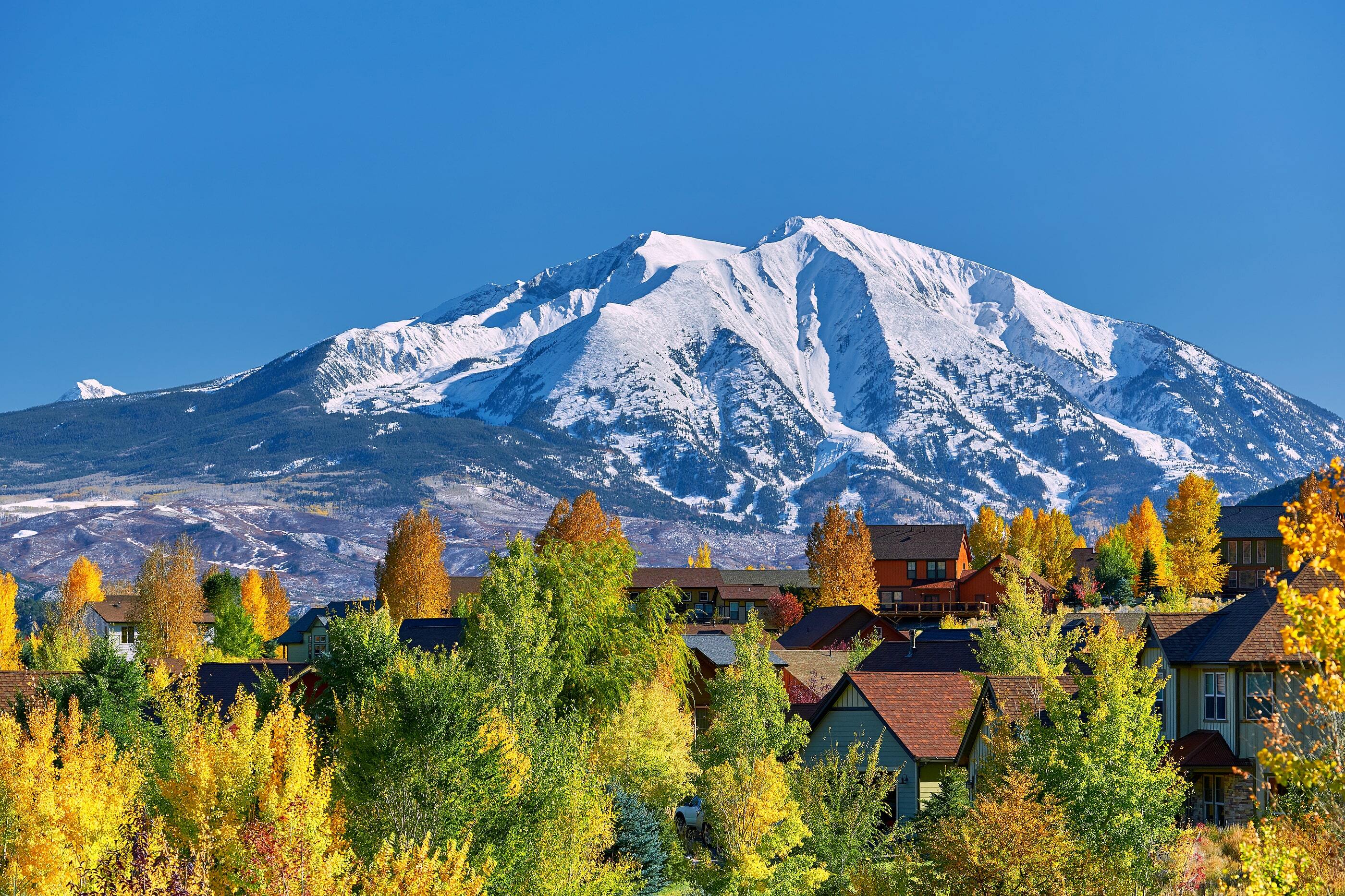What Roofing Materials Are Best for Colorado Mountain Homes