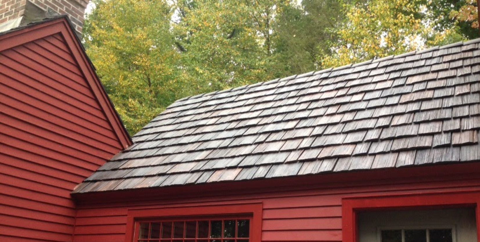 House Siding and Roof Color Combinations