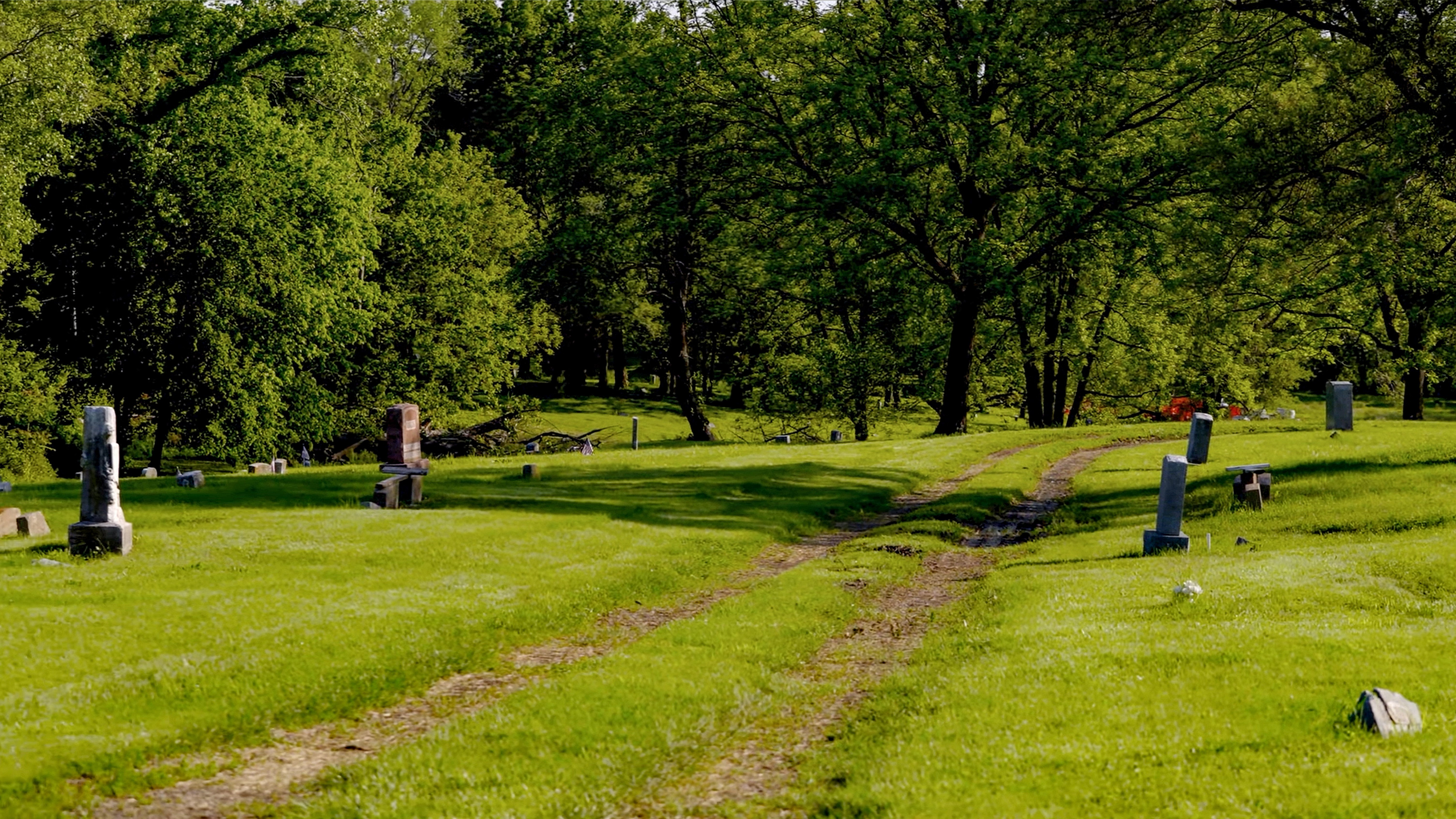 Greenwood Cemetery - Old Road