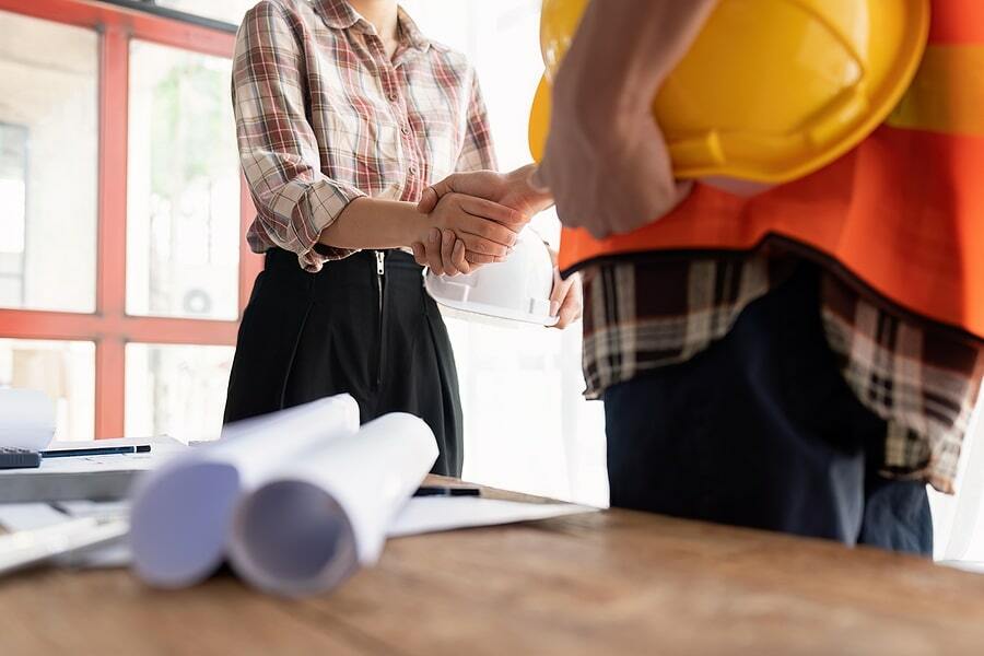 How to Choose the Right Contractor